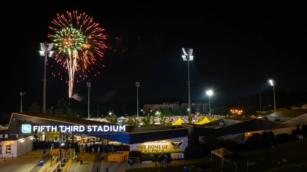 Dynacord và Electro-Voice nâng tầm trải nghiệm âm thanh tại sân vận động Fifth Third Stadium, Đại học Kennesaw State
